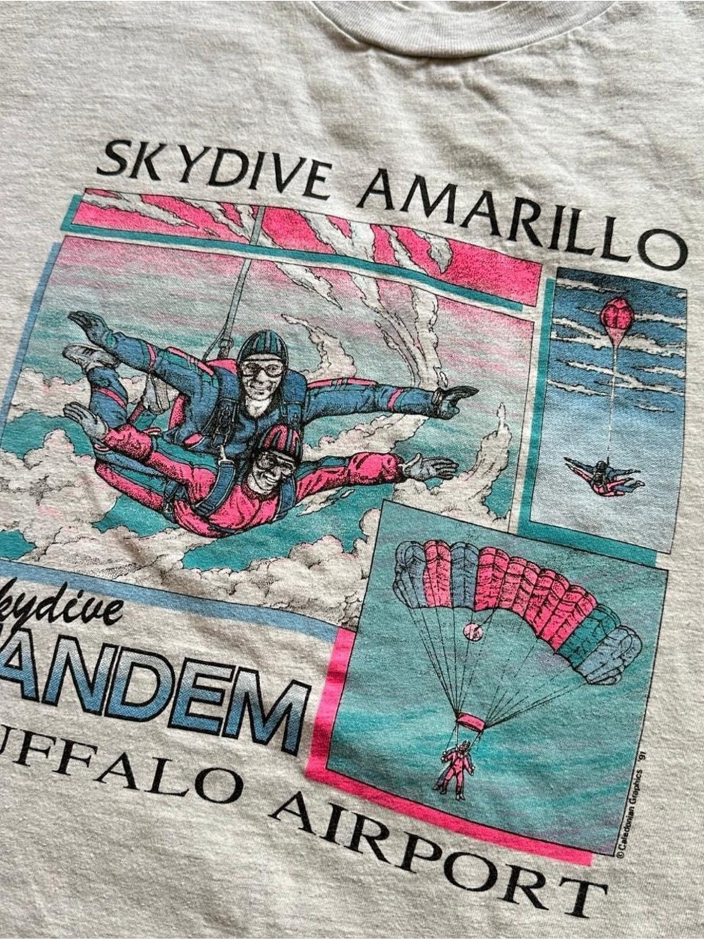 Vintage 1990s Skydive Amarillo Texas Tandem Graphic Tee - Teal & Pink Print XL